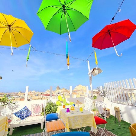 Due Passi Dal Centro Panzió Marsala Kültér fotó