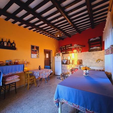 Due Passi Dal Centro Panzió Marsala Kültér fotó
